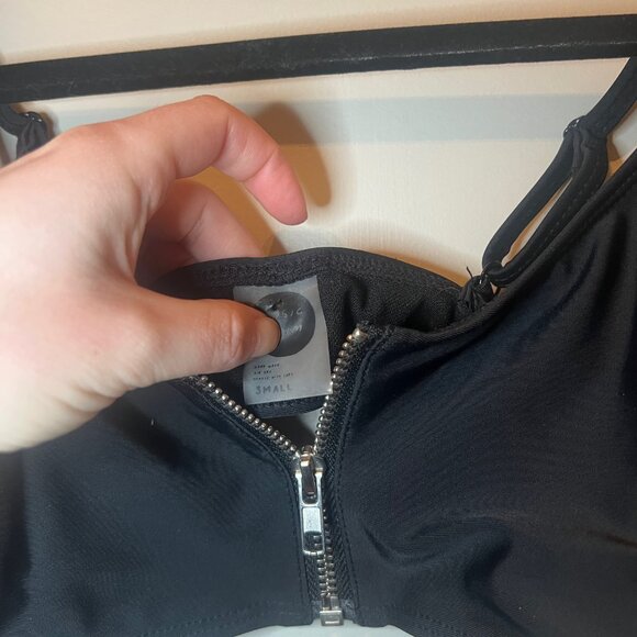 Basic Swim Black Zip Top, Size Small - Picture 7 of 7